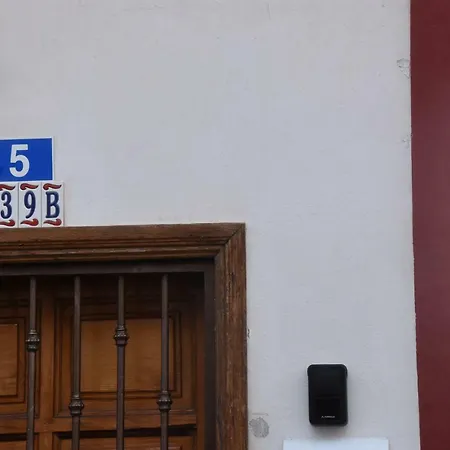Enzo Apartament